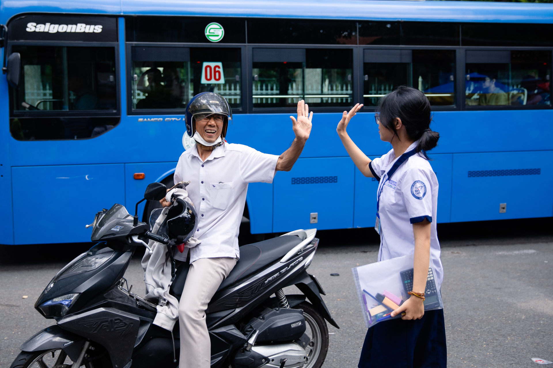 Thi tốt nghiệp THPT 2026 buổi thứ 2: Toán trắc nghiệm, khó nhằn hay dễ thở?