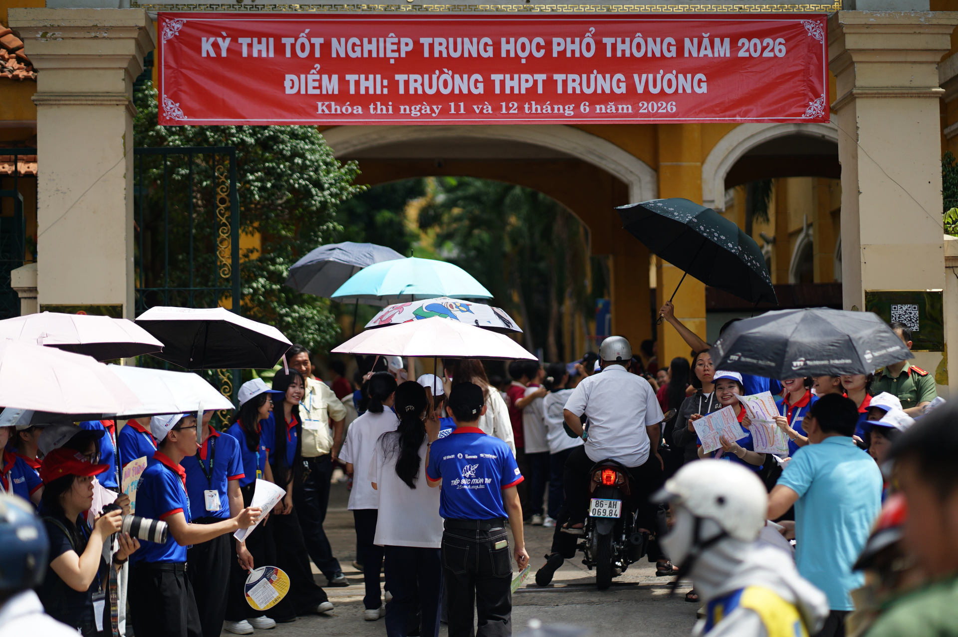 Thi tốt nghiệp THPT 2026 buổi thứ 2: Toán trắc nghiệm, khó nhằn hay dễ thở?