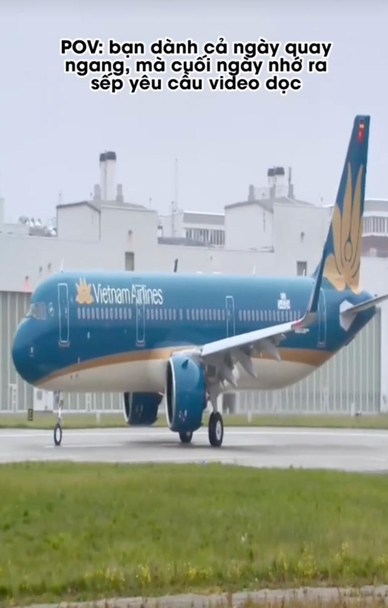 Trong video Vietnam Airlines đăng tải, chiếc máy bay bỗng trở nên 