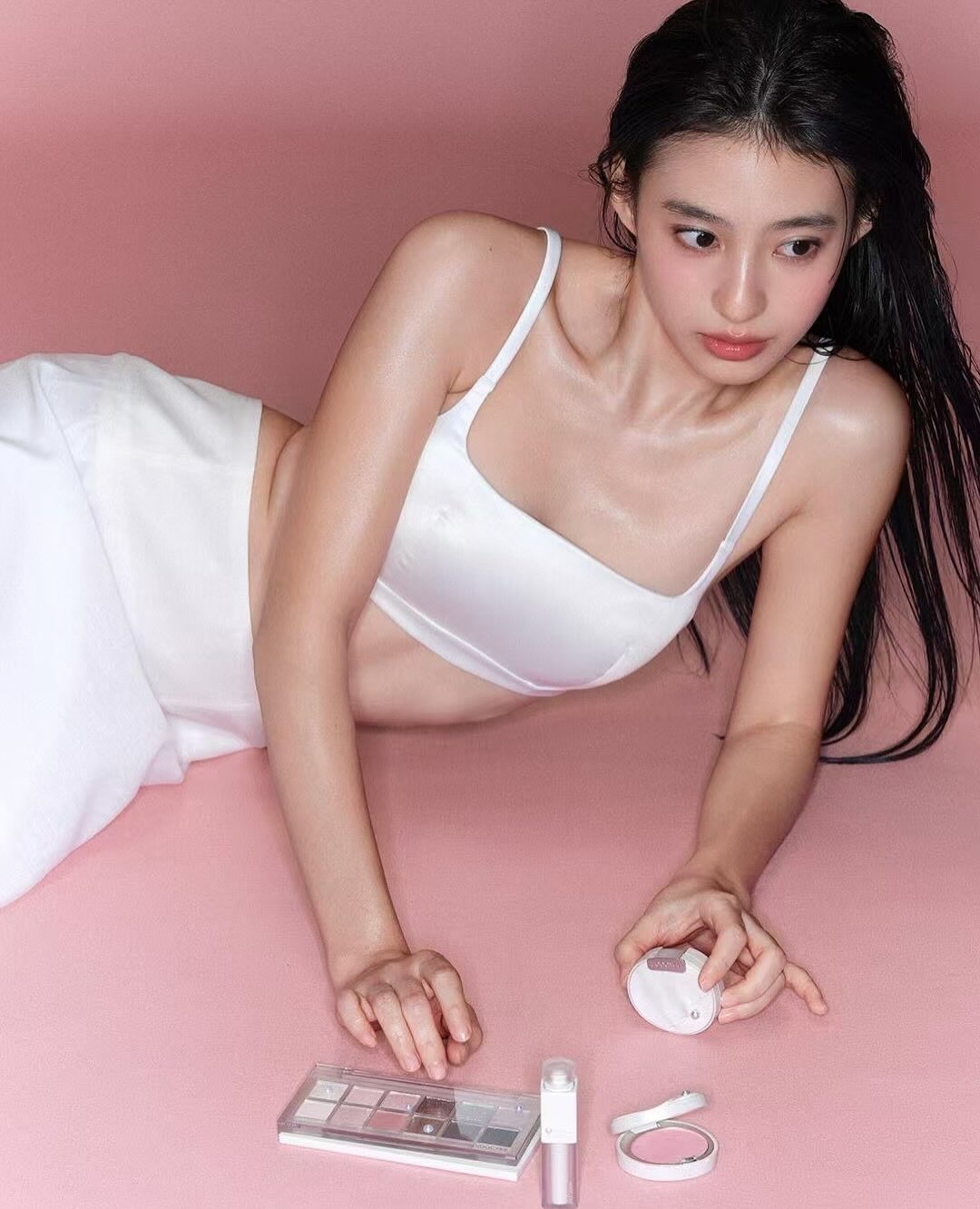 Gái đẹp Việt từng được đề cử Top 100 gương mặt đẹp nhất thế giới gia nhập công ty thuộc hệ sinh thái SM Entertainment