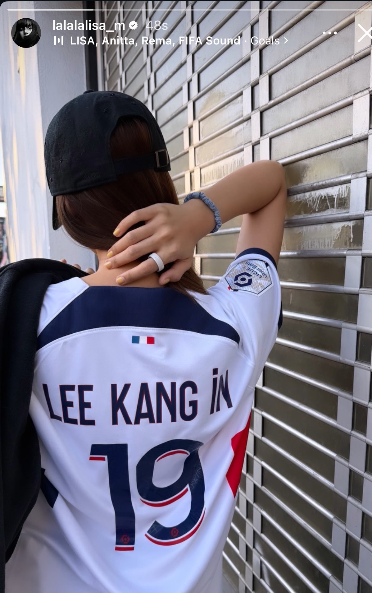 Lisa (BLACKPINK) gây bão vì một chi tiết liên quan đến cầu thủ đắt giá nhất tuyển Hàn ở World Cup