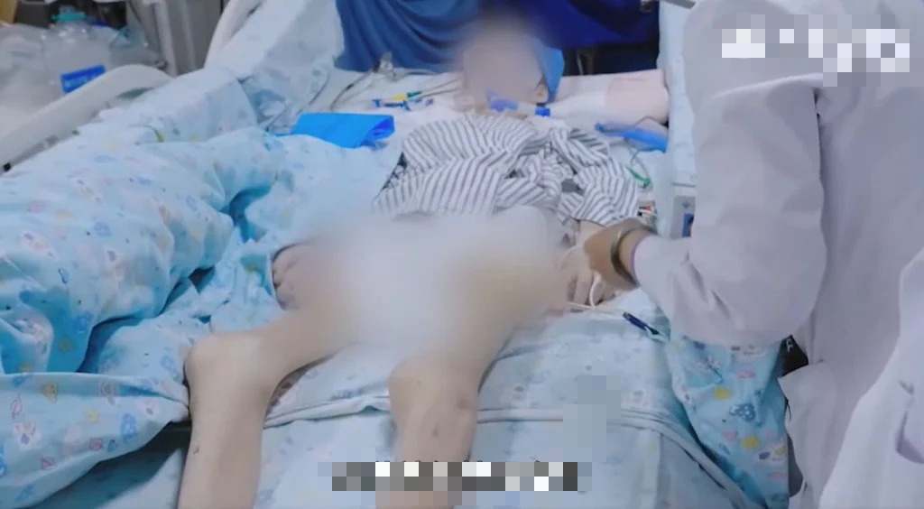 Vì chứng chán ăn tâm thần, Tiểu Lăng mắc một loạt vấn đề sức khỏe nghiêm trọng