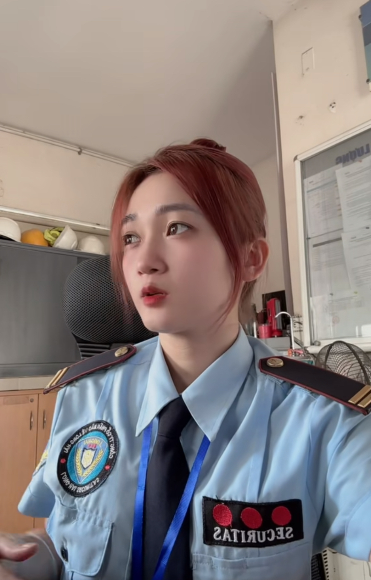 Ngọc Ánh làm bảo vệ ở khu công nghiệp.