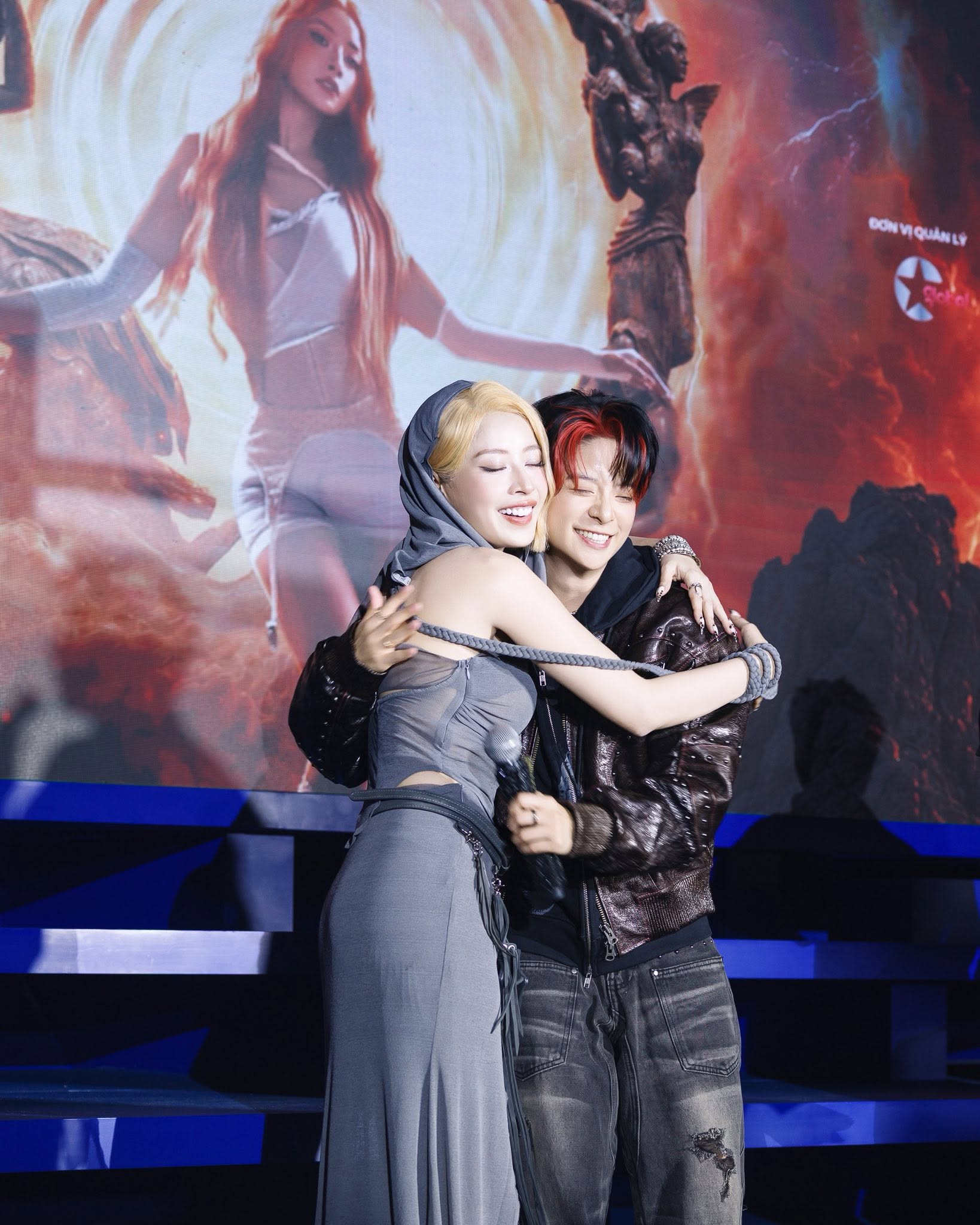 Amber là một trong số khách mời collab với Chi Pu trong album mới