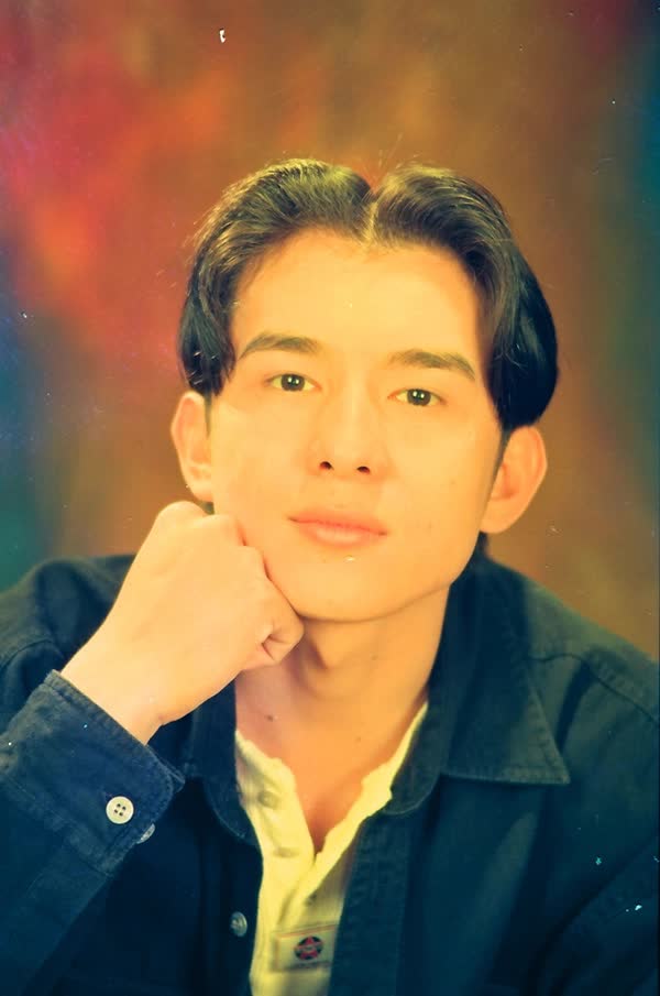 Trong giai đoạn đỉnh cao từ năm 2000 đến 2005, Đan Trường liên tục phát hành album với doanh số thuộc hàng kỷ lục của thị trường âm nhạc Việt Nam thời bấy giờ