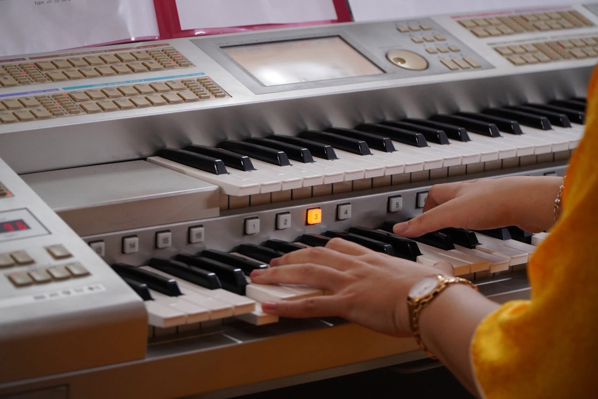Vì sao piano chưa bao giờ lỗi mốt? Phụ huynh sẵn sàng chi tiền, giáo viên kín lịch kiếm thêm 15 triệu/tháng