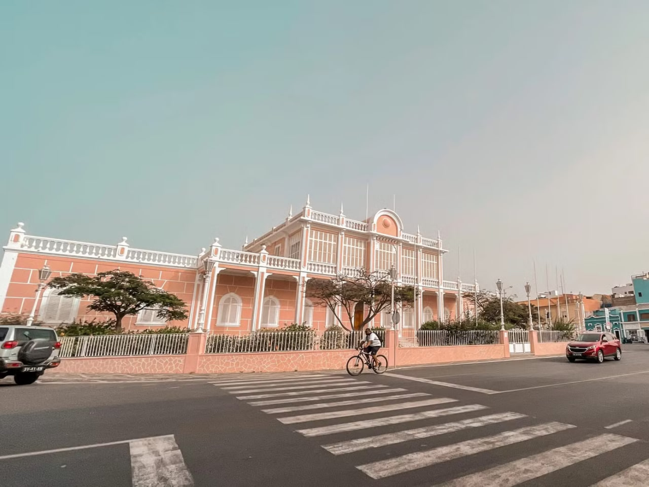 Quốc đảo vừa gây địa chấn tại World Cup 2026: Phụ nữ được mệnh danh đẹp nhất châu Phi, có nhiều điều quá giống Việt Nam