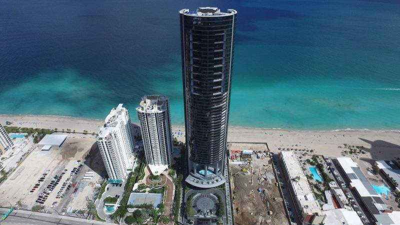 (Ảnh: Porsche Design Tower)