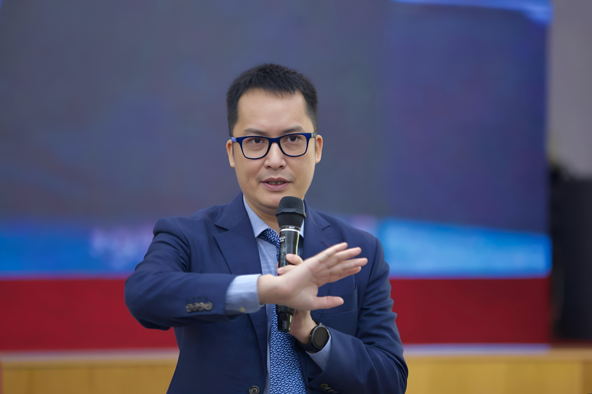 So với phần ngữ liệu có nhắc tới Steve Jobs, ông Nguyễn Thanh Sơn đánh giá phần đọc hiểu và nghị luận văn học mới là trọng tâm thực sự của đề thi