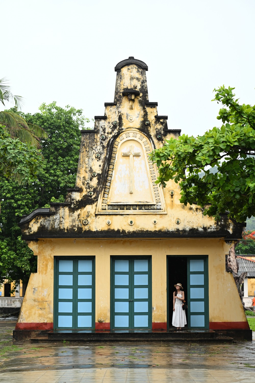 Nhà tù Côn Đảo là một trong những di tích lịch sử bi tráng nhất của dân tộc Việt Nam. Ảnh: Condao.com.vn