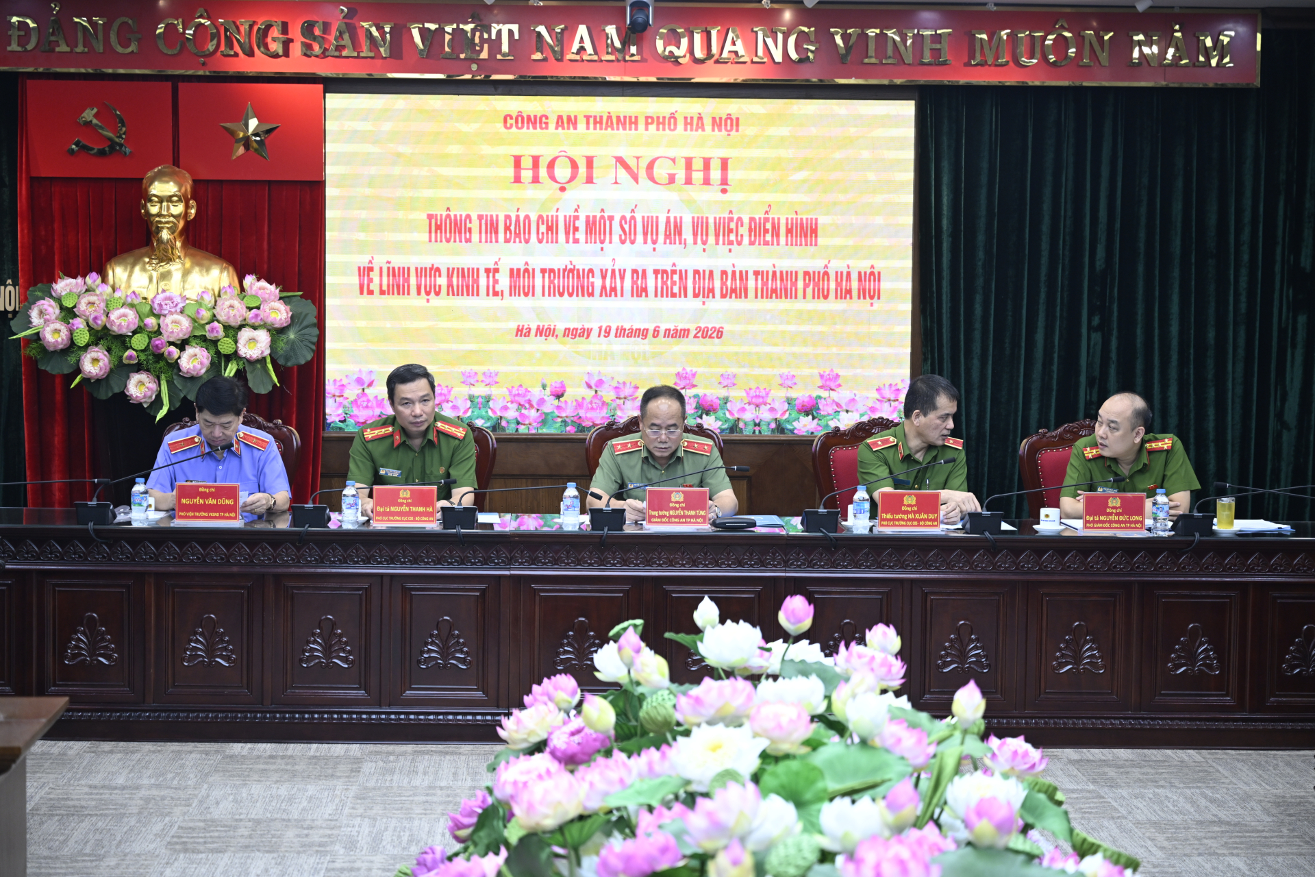 Quang cảnh cuộc họp thông tin báo chí (Ảnh: Như Hoàn)