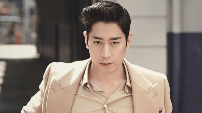 Eric từng gặt hái được nhiều thành tích đáng ngưỡng mộ ở cả 2 lĩnh vực ca hát và diễn xuất. Ảnh: Naver