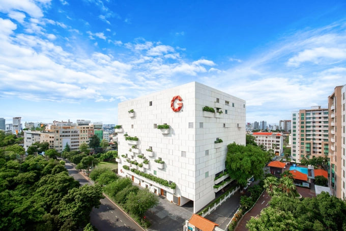 GEM Center tọa lạc tại số 8 Nguyễn Bỉnh Khiêm, TP.HCM. Đây là một trong những trung tâm hội nghị và tổ chức sự kiện nổi tiếng bậc nhất thành phố