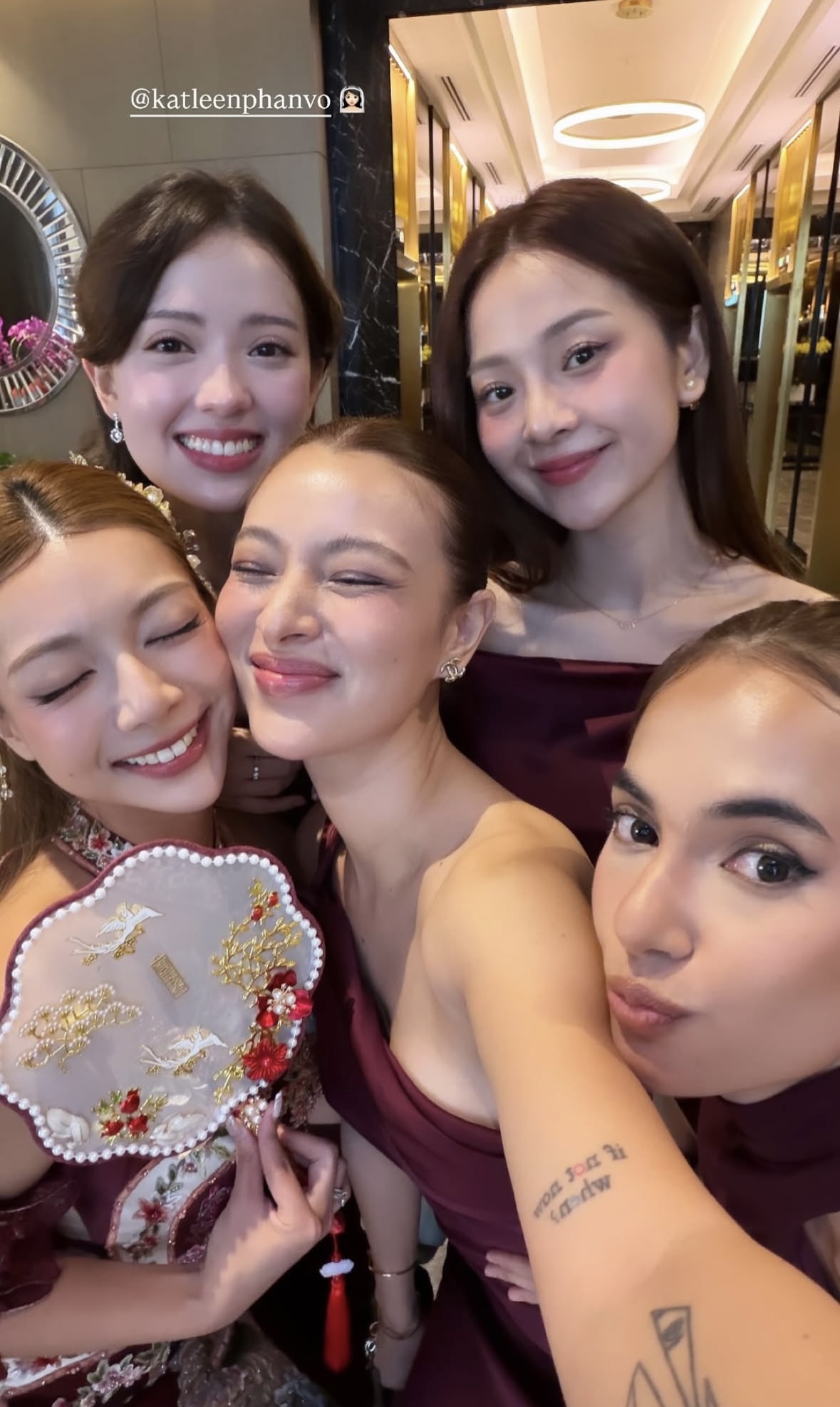 Đám cưới tại Malaysia của ái nữ chưởng môn phái Vịnh Xuân: Quy tụ dàn phù dâu nổi tiếng