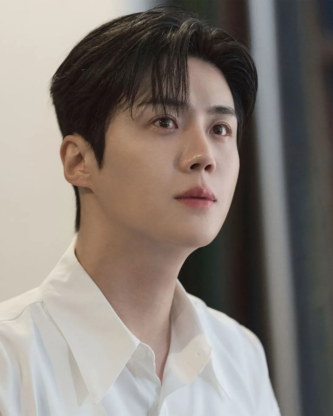 Kim Seon Ho có sự nghiệp thành công song đời tư lại dính nhiều bê bối. Ảnh: Naver