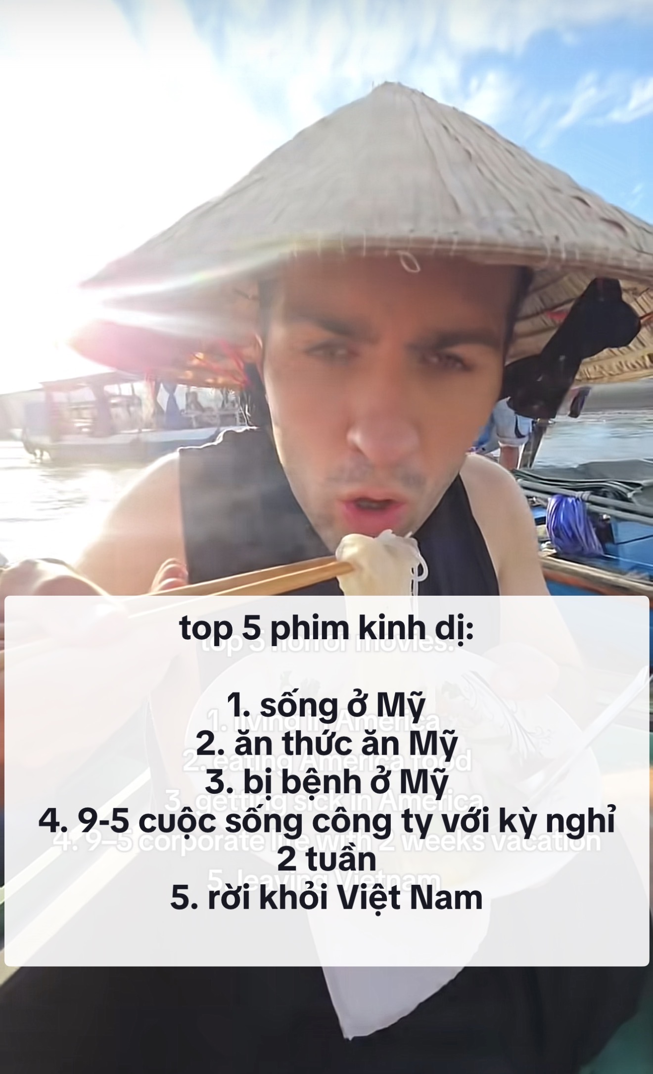 Khách Mỹ tự nhận là “Tây Thanh Hóa” gây sốt với món pizza nem chua rau má