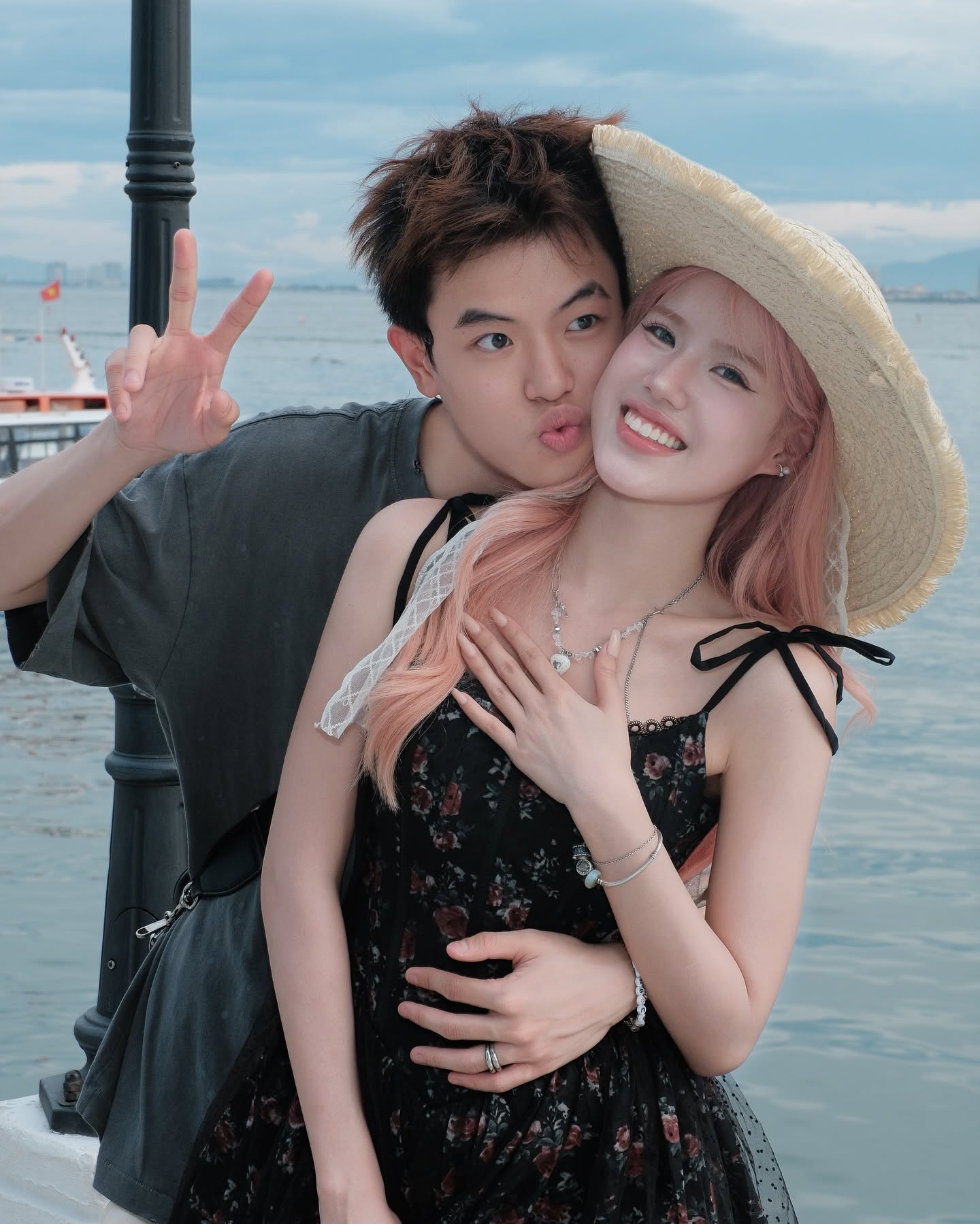 Nam rapper 2K3 và bạn gái thoải mái công khai những khoảnh khắc ngọt ngào trên mạng xã hội