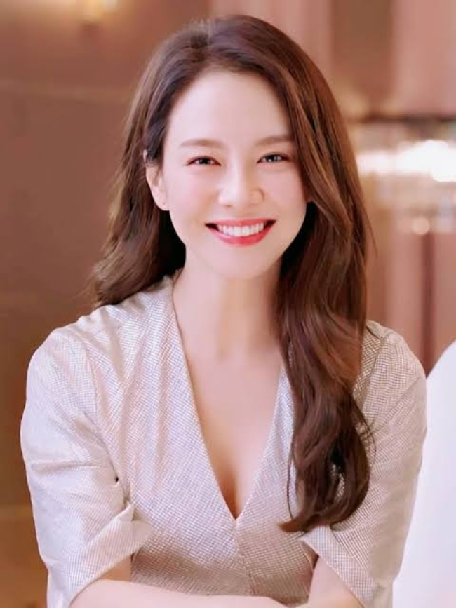 Song Ji Hyo là 1 trong những sao nữ đa năng ở làng giải trí xứ củ sâm. Ảnh: X