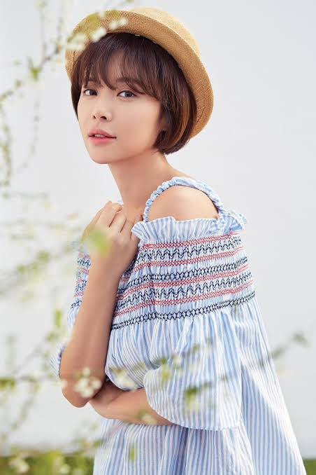 Công chúng nuối tiếc cho nhan sắc thời hoàng kim của Hwang Jung Eum. Ảnh: X
