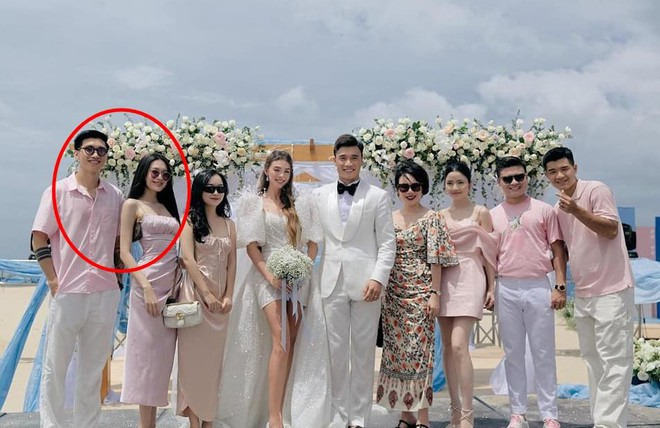 Doãn Hải My lên đồ đi ăn cưới là rõ đẳng cấp Top 10 Hoa hậu Việt Nam, khác hẳn style nhạt nhạt thường ngày 