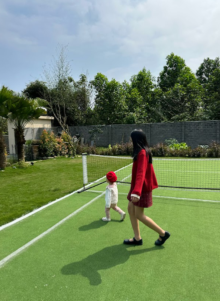 Sân tennis.