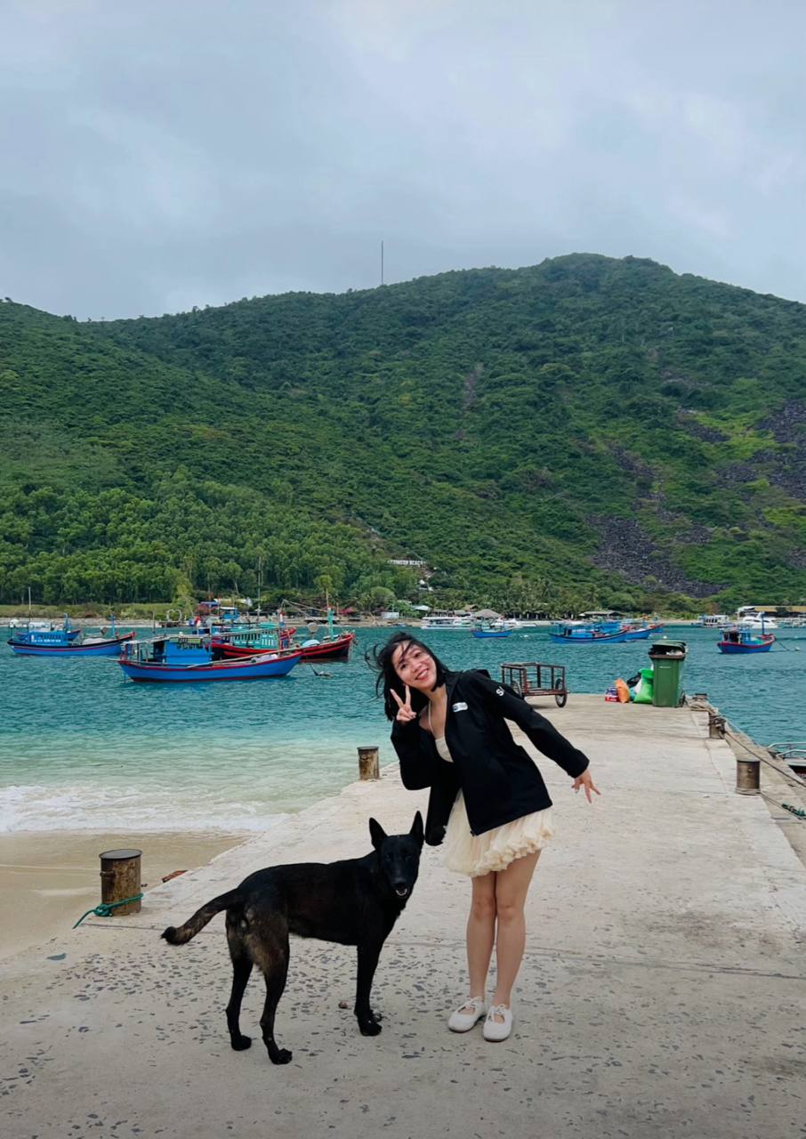 Em cún Đen trở thành 