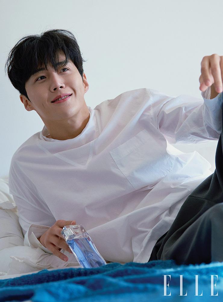Kim Seon Ho bị cáo buộc trốn thuế với mô hình lập công ty ma hệt như Cha Eun Woo. Ảnh: X.