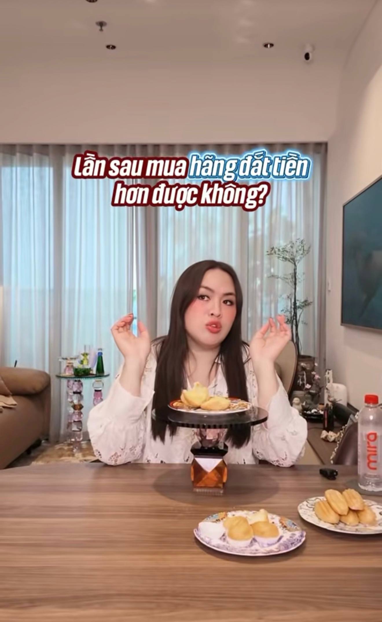 Sau ồn ào chê ly trà sữa 12.000 đồng, chủ Miss Rosy bộc bạch: 