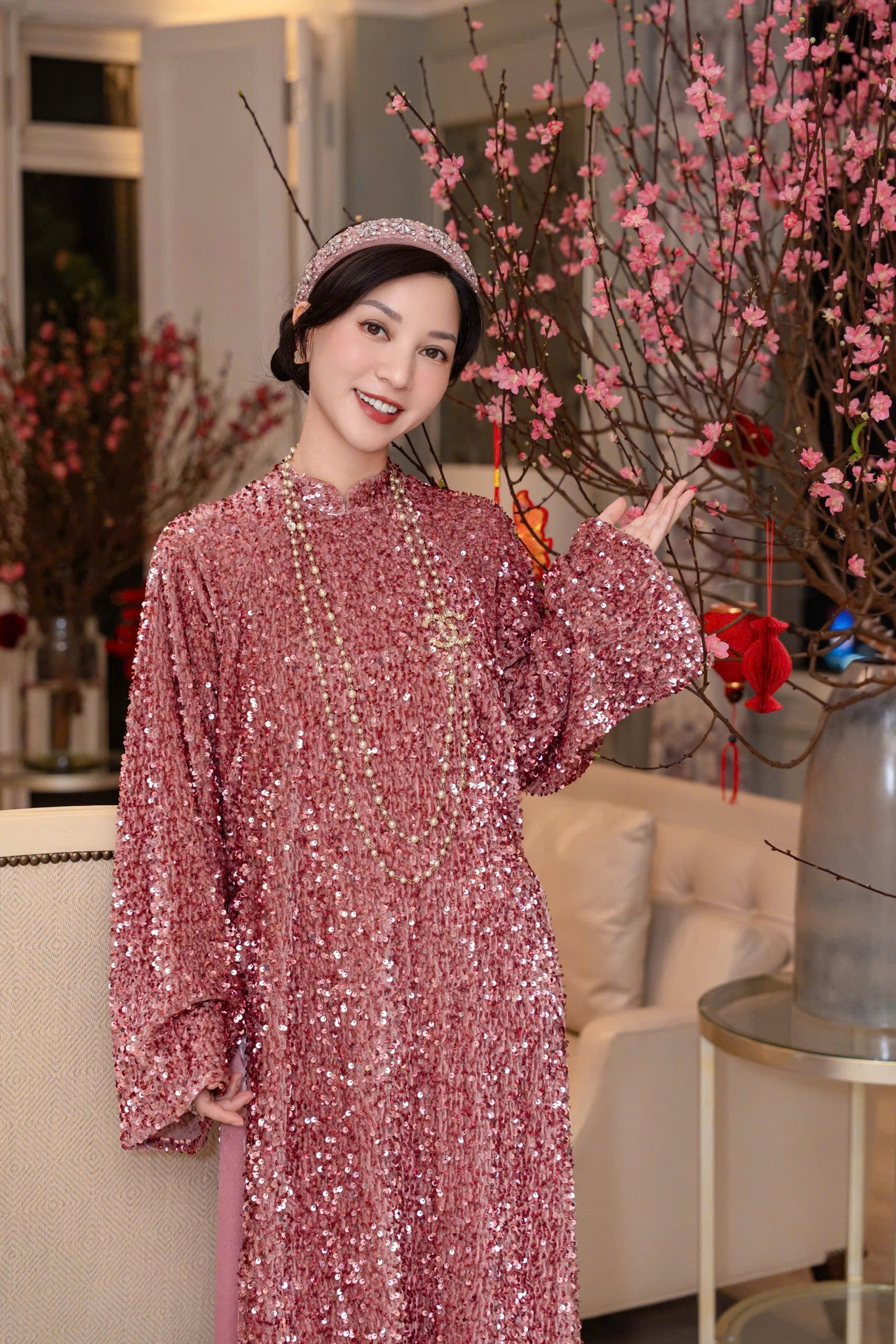 Vì sao cứ Hannah Olala là lại ồn ào?