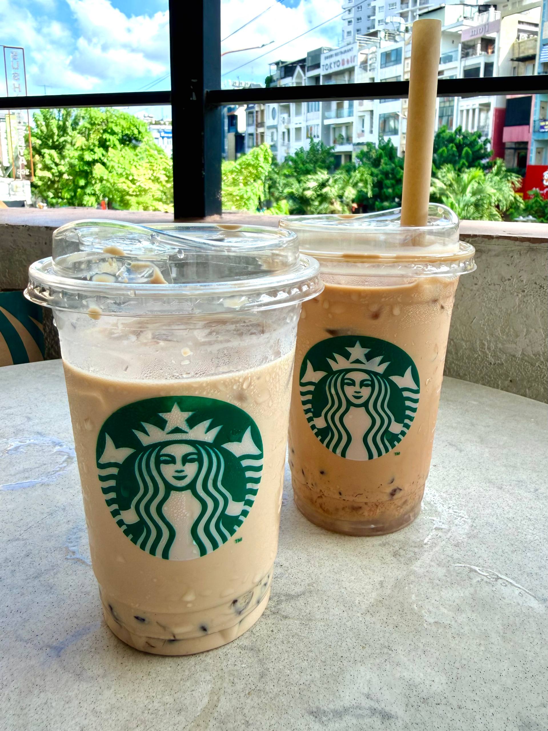 Thử trà sữa Starbucks đang gây sốt: Mức giá quá ổn nhưng hương vị lại bình thường hơn cả bình thường!