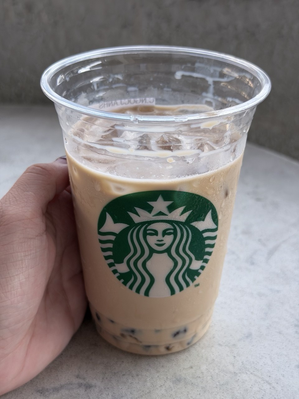 Thử trà sữa Starbucks đang gây sốt: Mức giá quá ổn nhưng hương vị lại bình thường hơn cả bình thường!