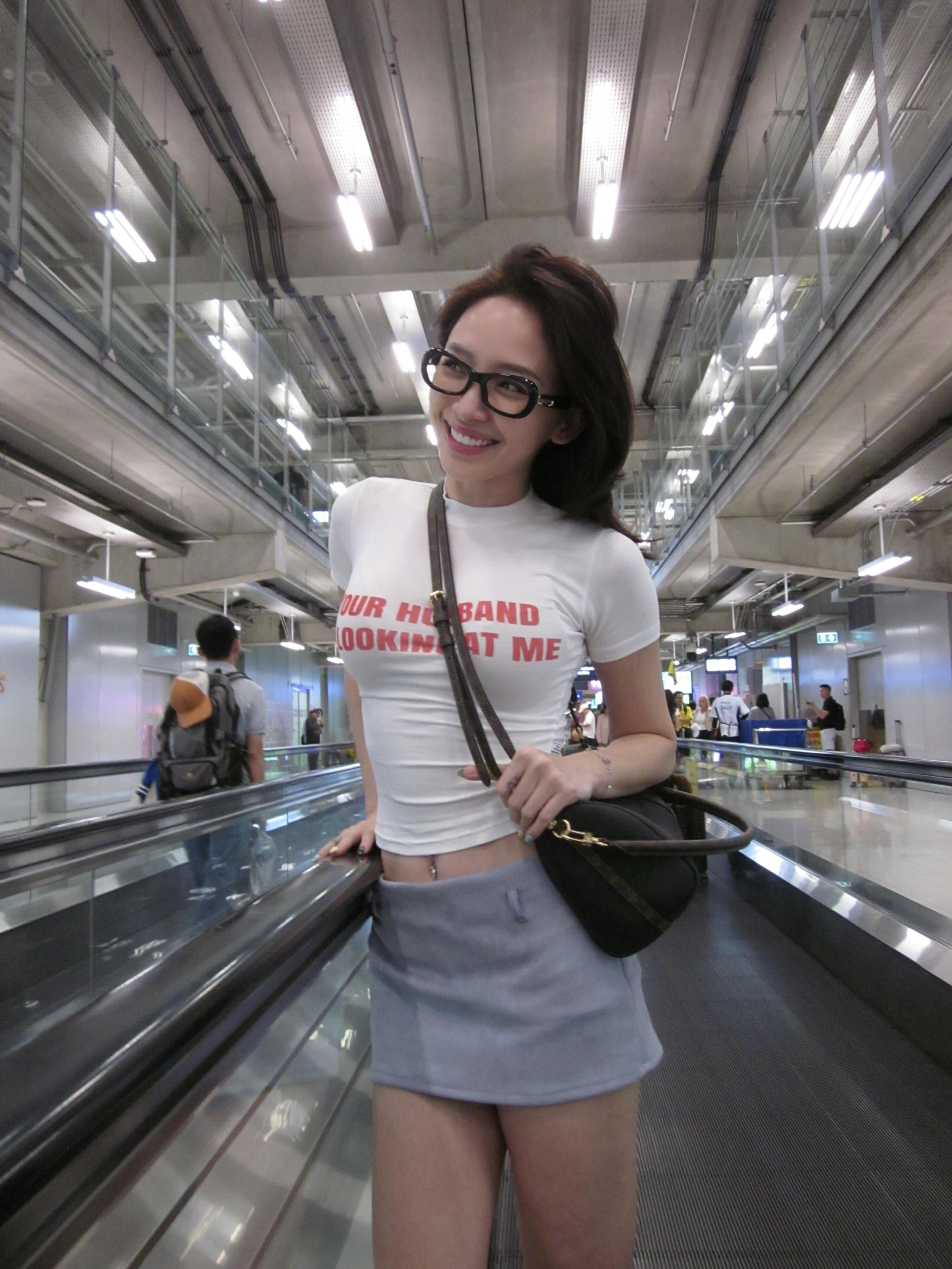 Thời điểm ly hôn, Tóc Tiên cho biết được 2 bên gia đình tôn trọng, yêu thương