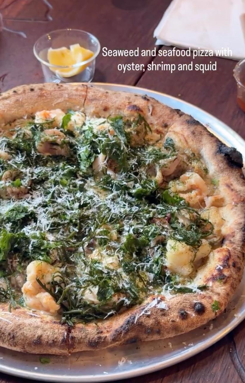 Pizza 4P's nổi tiếng kinh khủng đến mức fan khắp thế giới còn thuộc cả menu, vừa mở ở New York đã được hỏi
