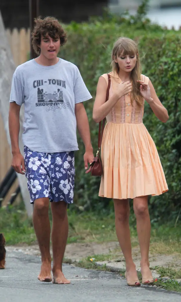 Conor Kennedy - Taylor Swift từng có thời gian hẹn hò ngắn ngủi thời trẻ dại. Ảnh: Page Six