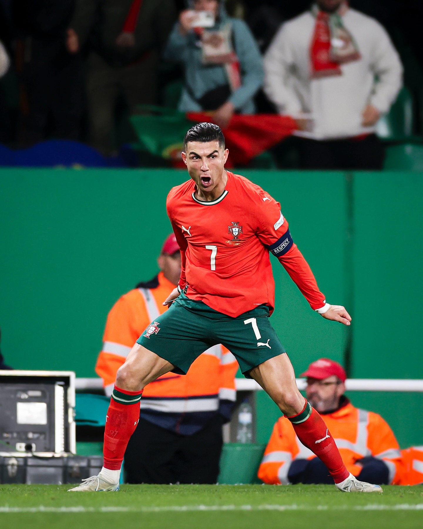 Tôi chưa bao giờ là fan của Cristiano Ronaldo, nhưng hôm nay lại thấy tim mình chùng xuống vì 1 lời tạm biệt