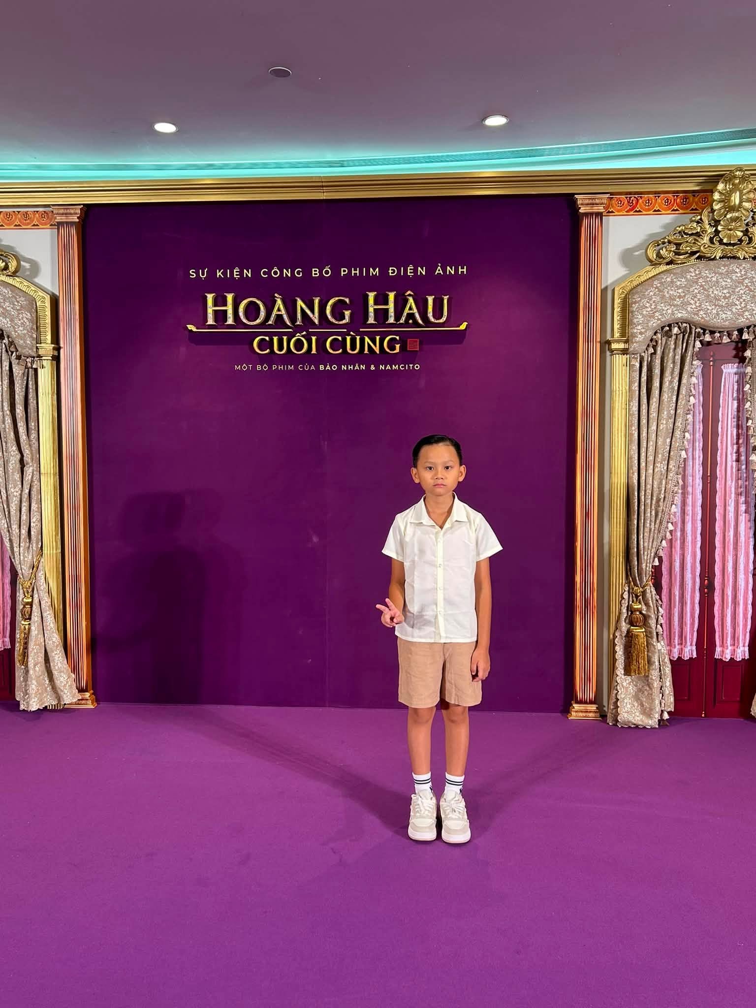 Duy Quang có nhiều thành tích trong học tập, hoạt động ngoại khoá lẫn nghệ thuật