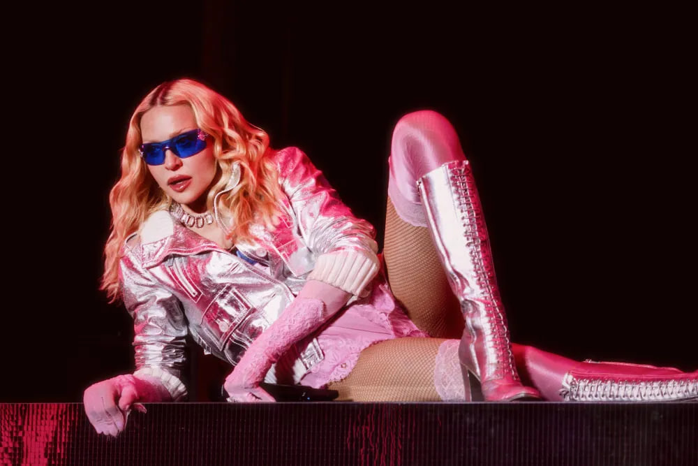Dàn line-up toàn siêu sao của World Cup: Madonna