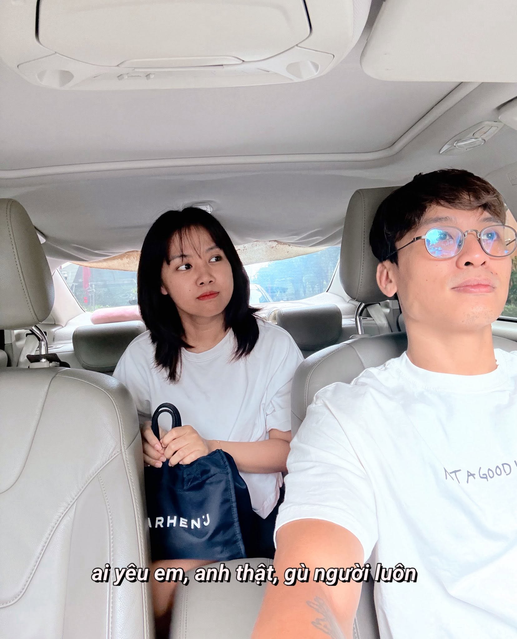 Tình cảm giữa Thơm và bà xã được nhiều người ngưỡng mộ