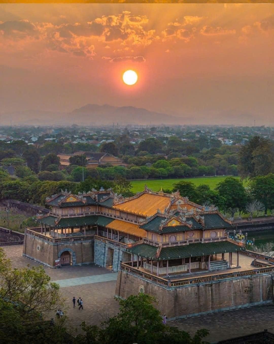 Việt Nam có 1 thành phố sở hữu 8 di sản UNESCO, có cây cầu kết cấu 