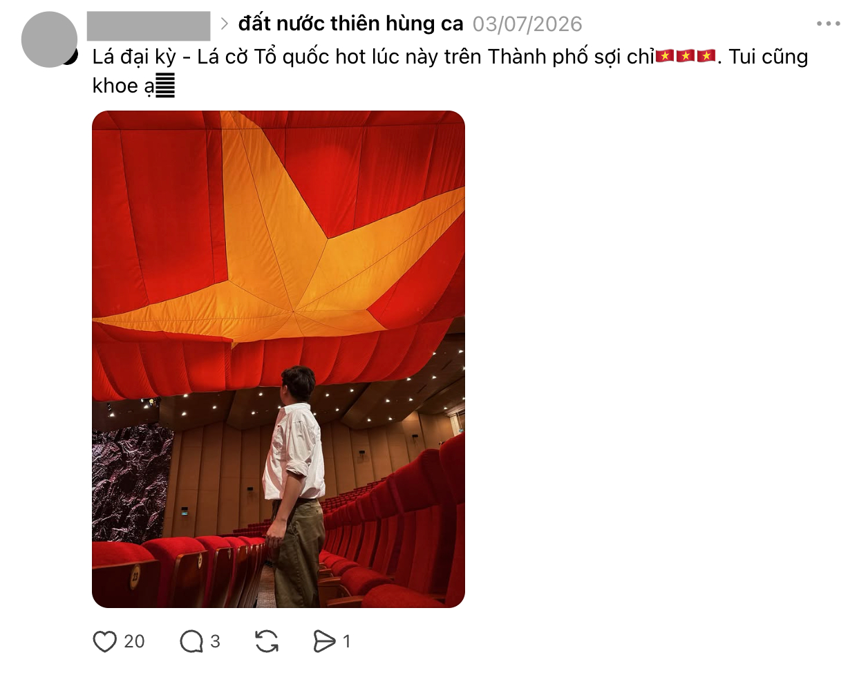 Chia sẻ của khán giả về khoảnh khắc xúc động này (Ảnh chụp màn hình)