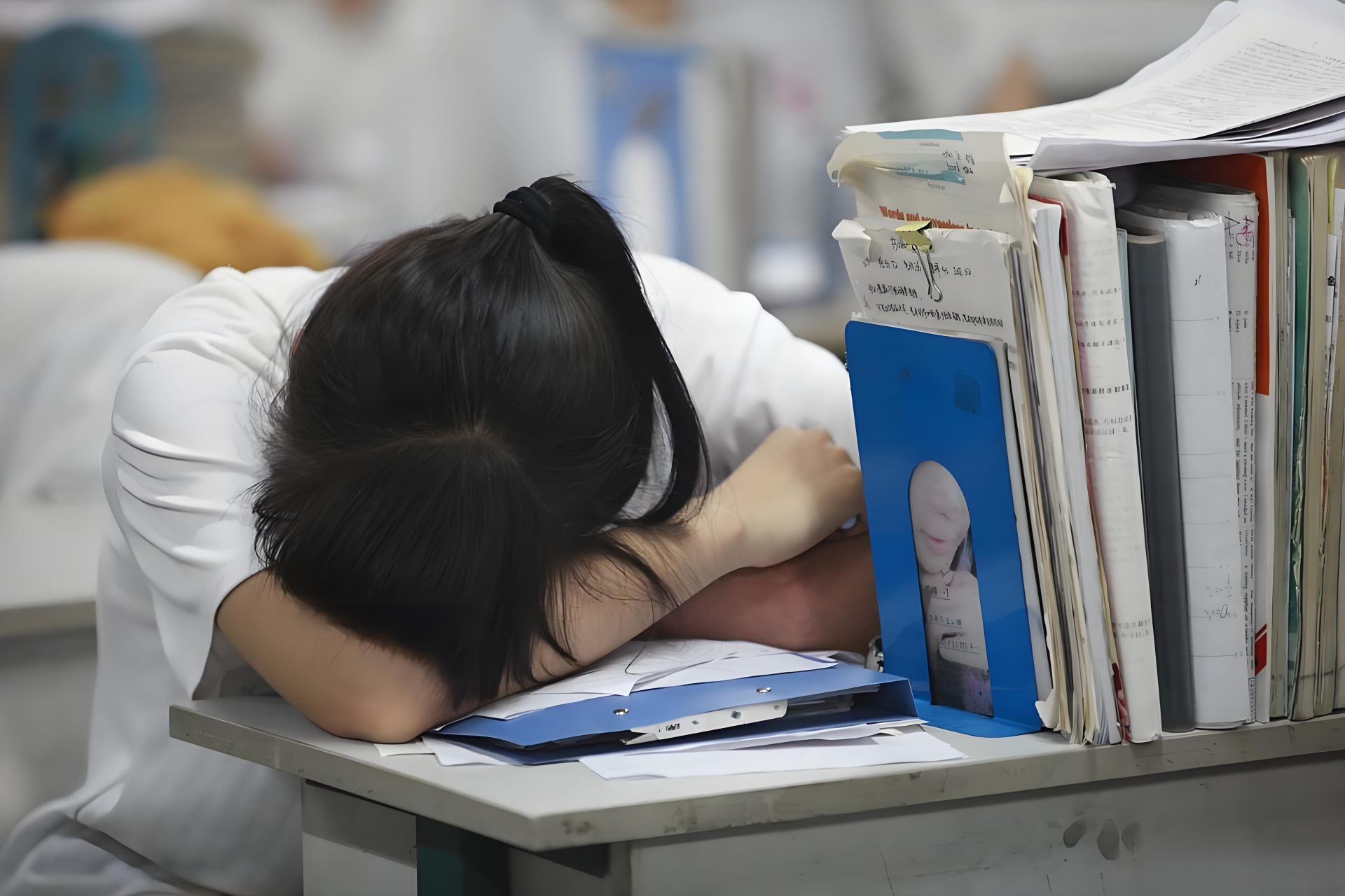Nữ sinh cho biết mình đã dành trọn 4 năm đại học để chuẩn bị cho kế hoạch du học (Ảnh minh họa)