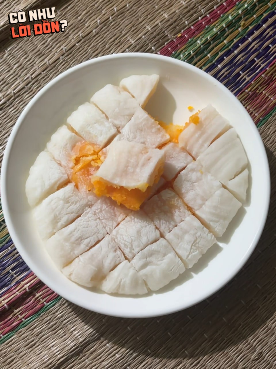 Khách ngán ngẩm vì “bánh dẻo thị phi”: Vừa công khai 225.000, xưởng quay xe tăng lên 250.000 chỉ sau 1 đêm