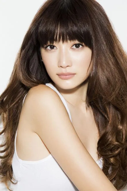 Ngọc nữ Kim Young Ah đến từ Hàn Quốc, chỉ thực sự tỏa sáng trên bầu trời nghệ thuật sau khi chuyển sang Nhật Bản hoạt động. Ảnh: X
