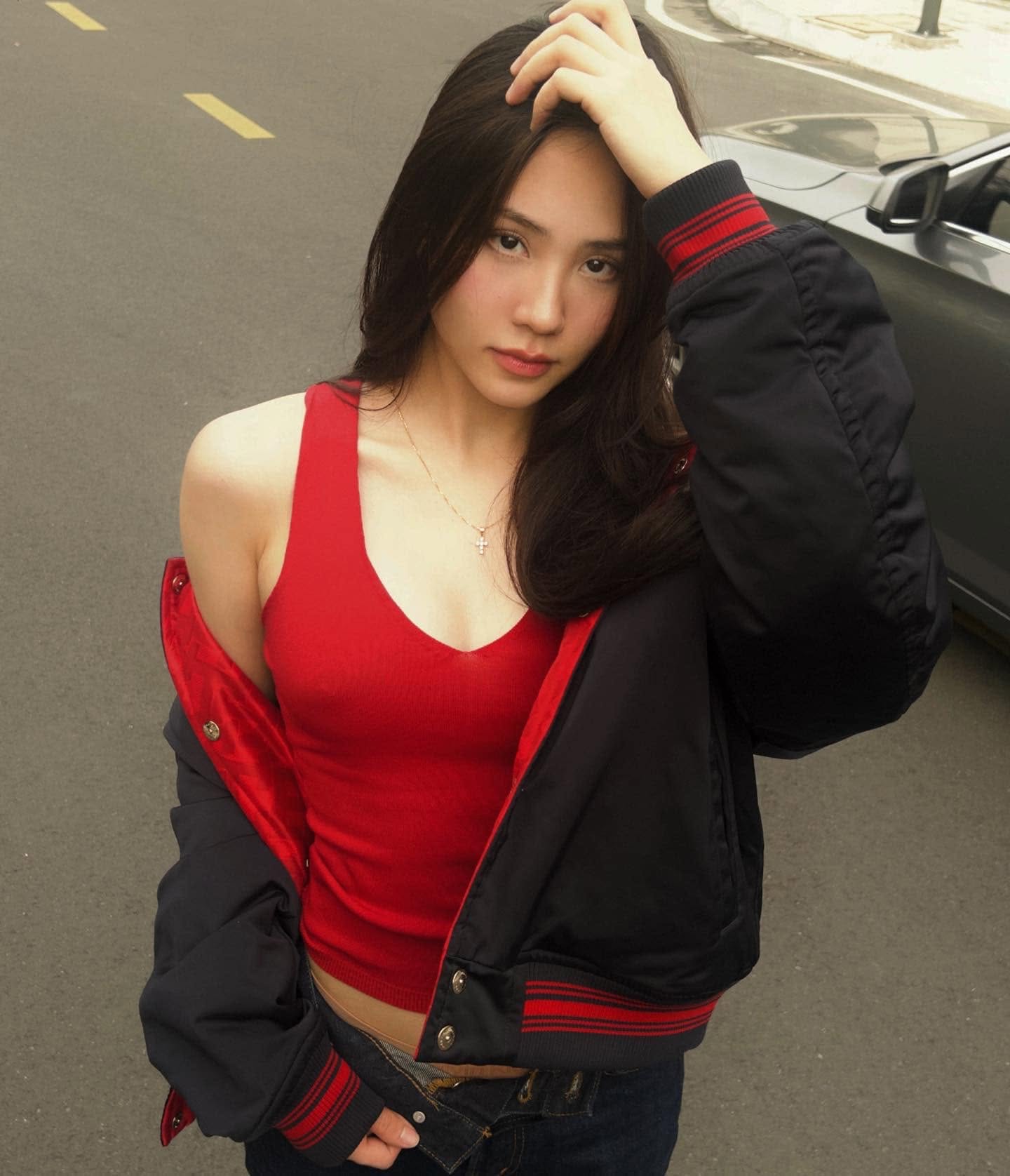 Ồn ào của Mai Phương và công ty cũ gây xôn xao mấy ngày qua