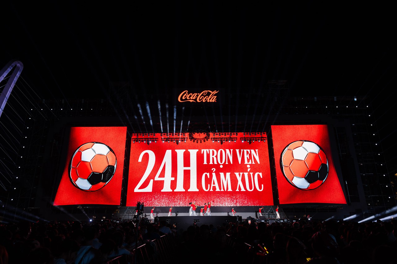 Trọn vẹn cảm xúc hướng về chung kết World Cup 2026: Dàn sao bùng nổ, hàng nghìn người đếm ngược