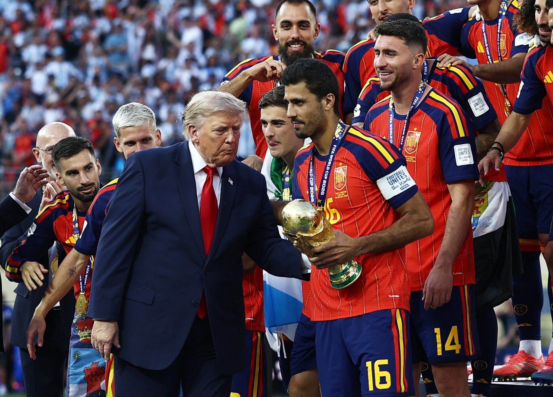 Ảnh: Reuters