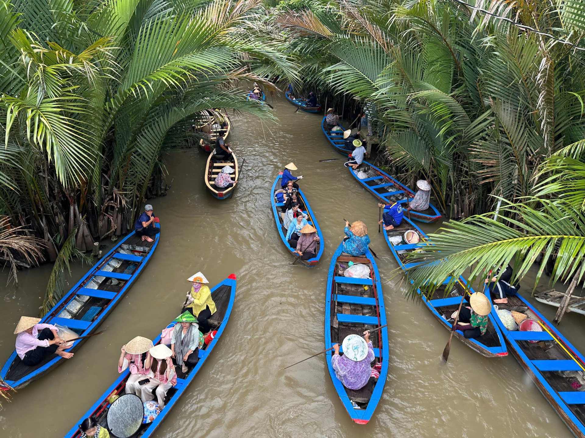 Cảnh tượng không thể tin nổi ở phà Mỹ Tho ngay lúc này