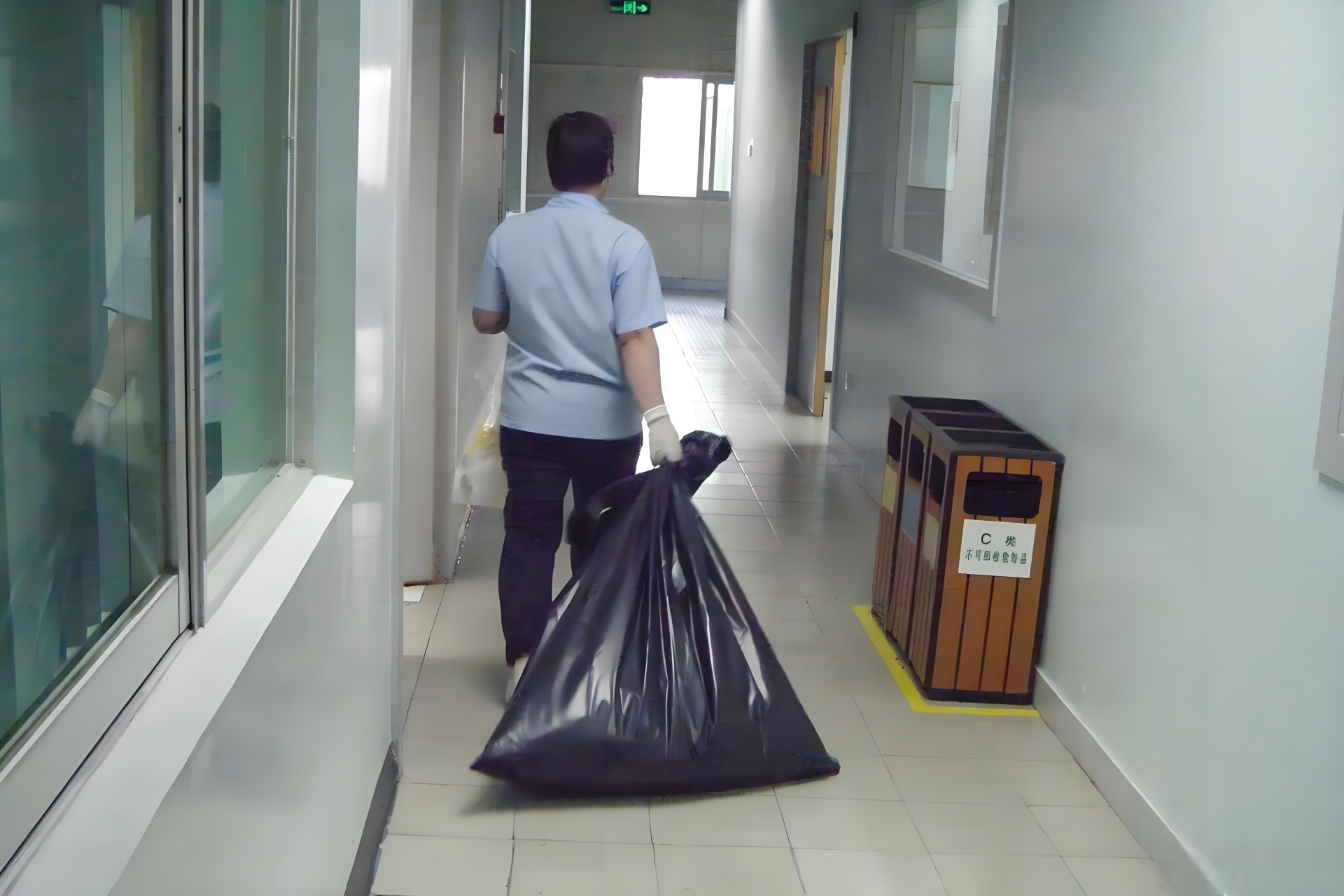 Một tình huống đơn giản có thể phản ánh sự khác biệt giữa tư duy học thuật và kinh nghiệm thực tế (Ảnh minh họa)