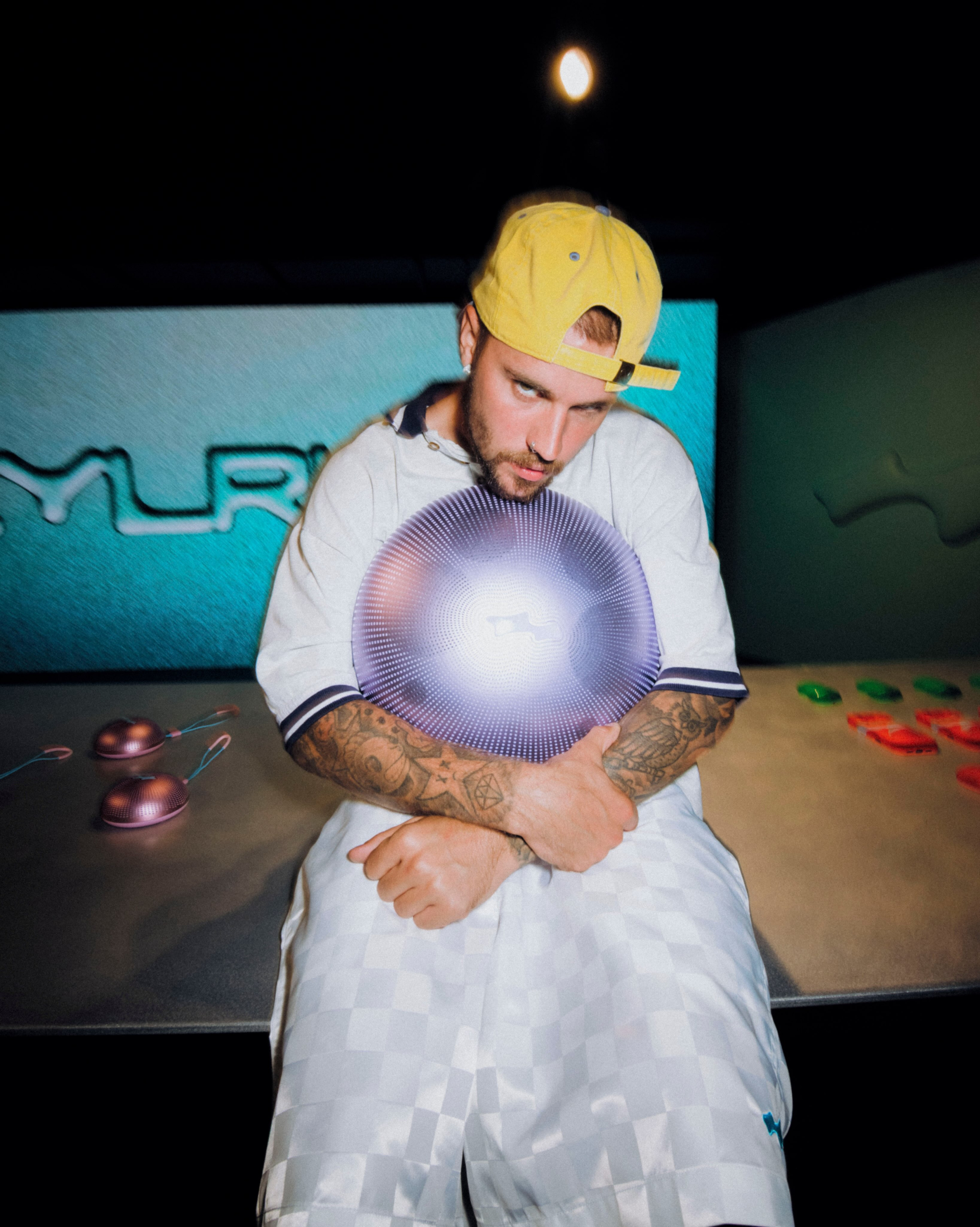 Từ nghệ sĩ đắt giá nhất thế giới, Justin Bieber đã chấp nhận mức thù lao 0 đồng để xuất hiện tại World Cup
