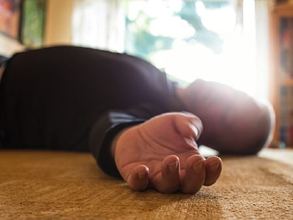 Cần hết sức cảnh gíac với các dấu hiệu đột quỵ, nhất là ở người cao tuổi (Ảnh minh họa)